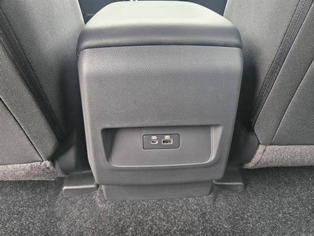 Photo of 2025 Glacier White Nissan Frontier