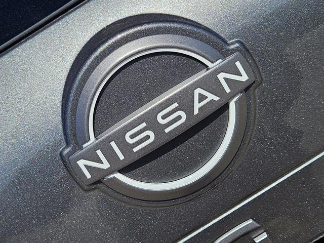 Photo of 2026 Gun Metallic Nissan Rogue