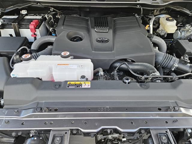 Photo of 2024 Gray Toyota Tundra