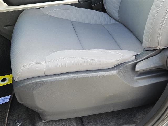 Photo of 2024 Gray Toyota Tundra