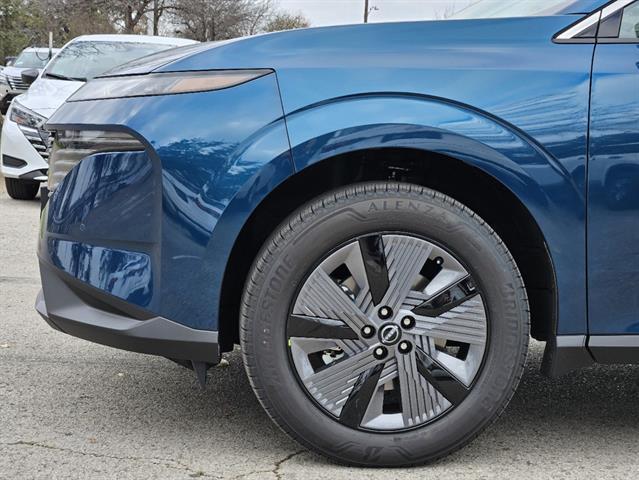 Photo of 2025 Aurora Blue Pea Nissan Murano