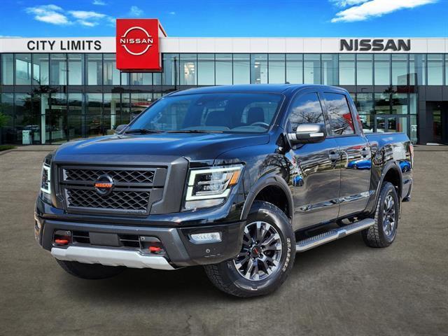 2022 Nissan Titan