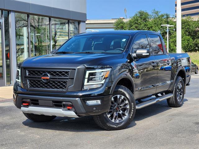 2022 Nissan Titan