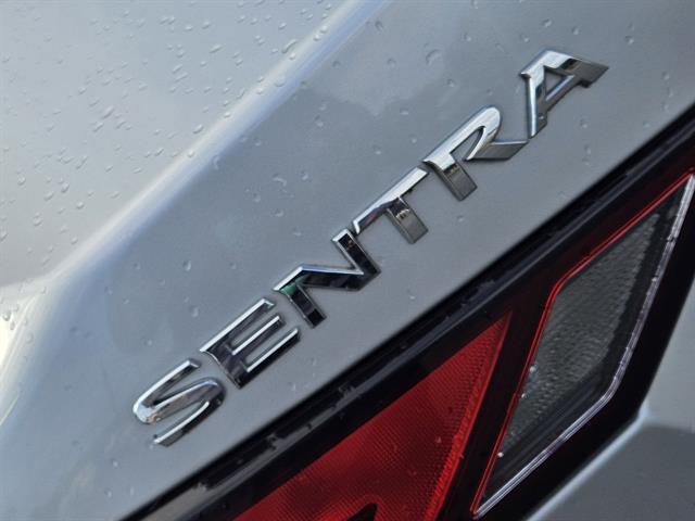 Photo of 2021 Brilliant Silver Metallic Nissan Sentra