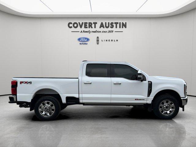 Photo of 2024 OXFORD WHITE Ford F-350