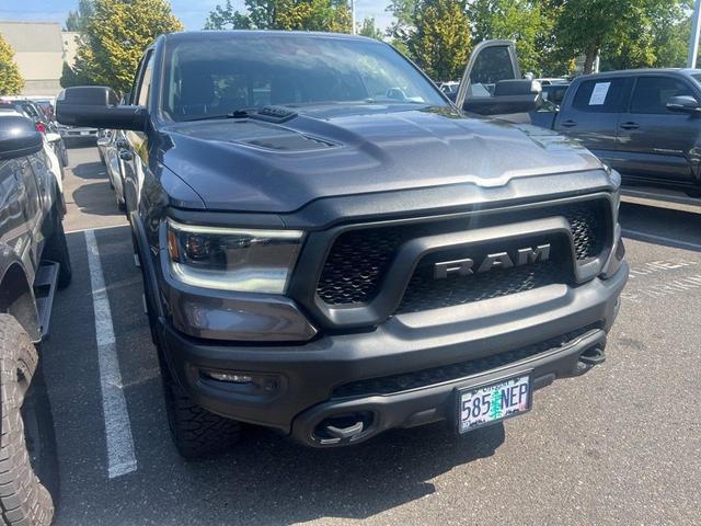 Photo of 2022 Granite Crystal Metallic Clearcoat RAM 1500