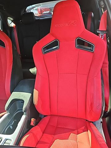 Photo of 2023 Sonic Gray Pearl Honda Civic Type R