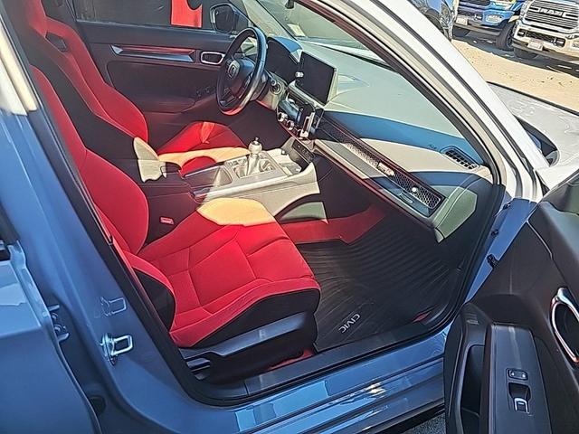 Photo of 2023 Sonic Gray Pearl Honda Civic Type R