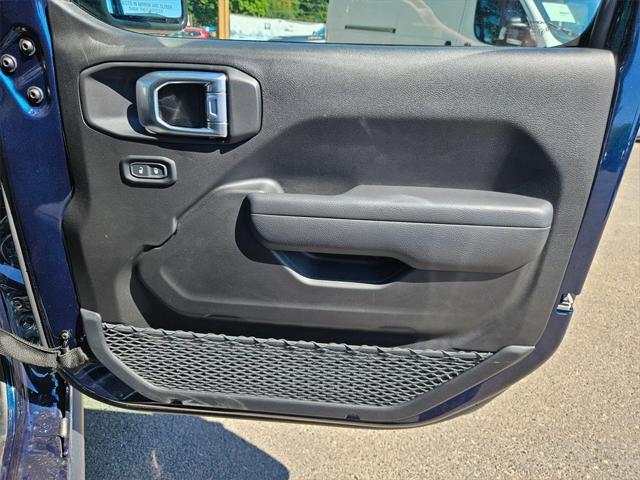 Photo of 2025 Fathom Blue Pearlcoat Jeep Wrangler 4xe