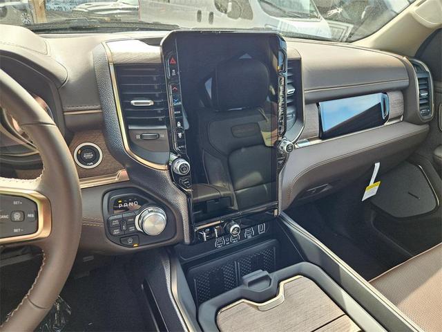 Photo of 2025 Bright White Clearcoat RAM 1500