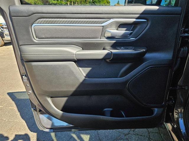 Photo of 2026 Granite Crystal Metallic Clearcoat RAM 1500
