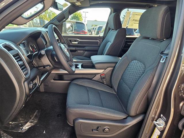 Photo of 2026 Granite Crystal Metallic Clearcoat RAM 1500