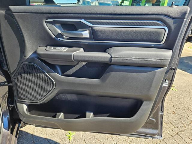 Photo of 2026 Granite Crystal Metallic Clearcoat RAM 1500