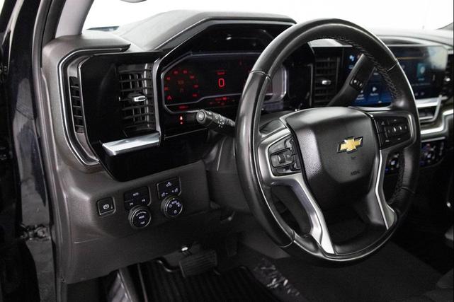 Photo of 2023 Black Chevrolet Silverado 1500