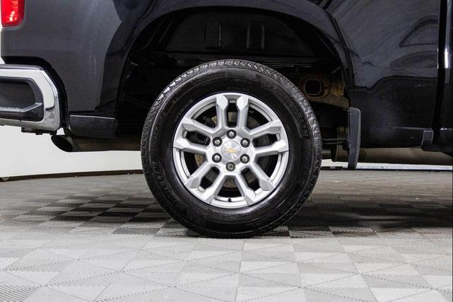 Photo of 2023 Black Chevrolet Silverado 1500