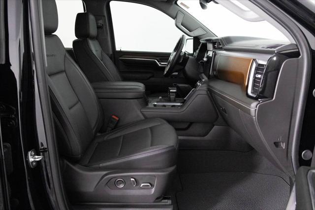 Photo of 2024 Onyx Black GMC Sierra 1500