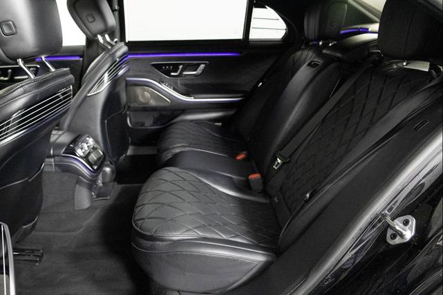 Photo of 2021 Obsidian Black Metallic Mercedes-Benz S-Class
