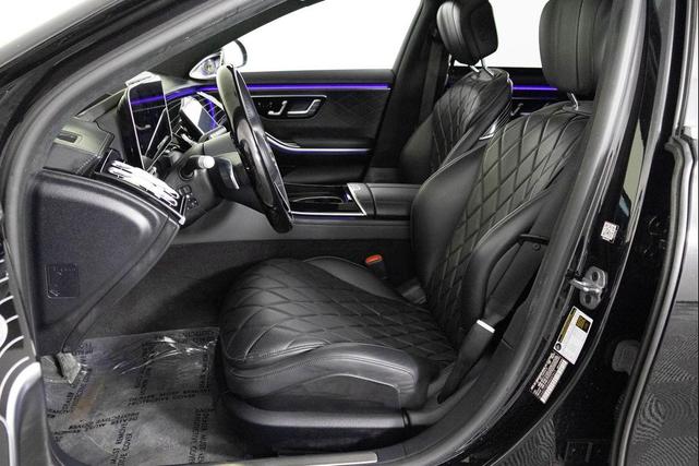 Photo of 2021 Obsidian Black Metallic Mercedes-Benz S-Class
