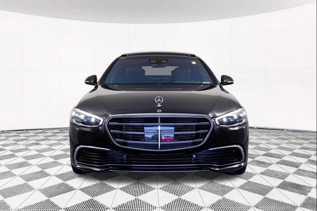 Photo of 2021 Obsidian Black Metallic Mercedes-Benz S-Class