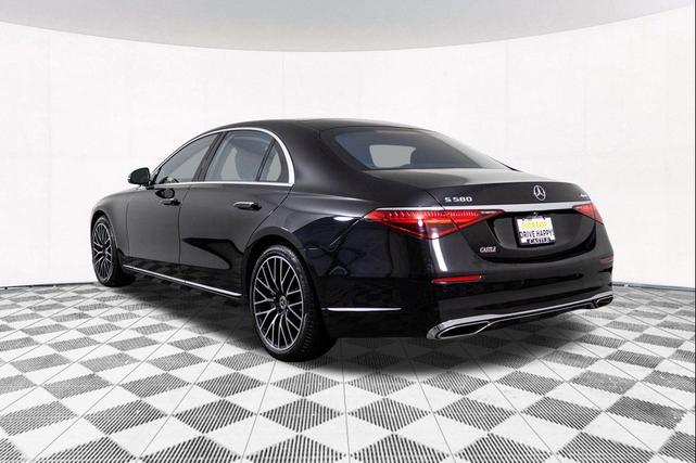Photo of 2021 Obsidian Black Metallic Mercedes-Benz S-Class