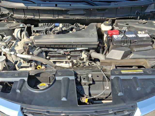 Photo of 2020 Magnetic Black Pearl Nissan Rogue