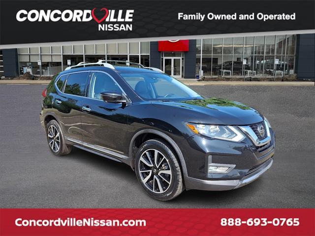 Photo of 2020 Magnetic Black Pearl Nissan Rogue
