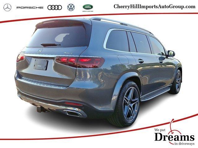Photo of 2025 Gray Metallic Mercedes-Benz GLS 450