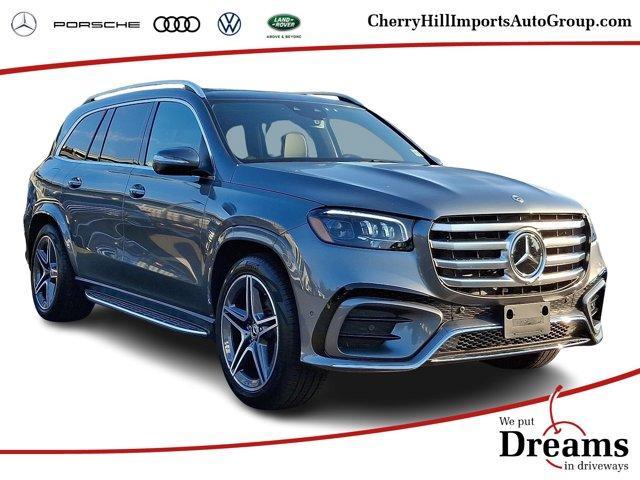 Photo of 2025 Gray Metallic Mercedes-Benz GLS 450