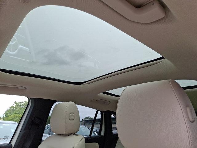 Photo of 2026 Polar White Mercedes-Benz GLA 250