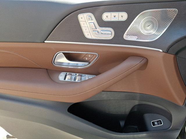 Photo of 2026 Polar White Mercedes-Benz GLS 450