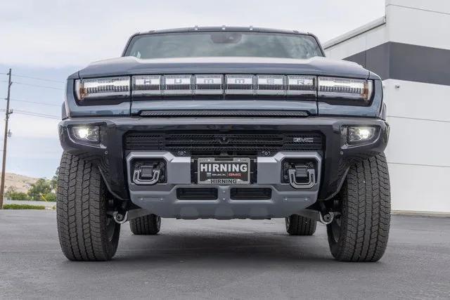 Photo of 2025 Graphite Blue Metallic GMC HUMMER EV Pickup