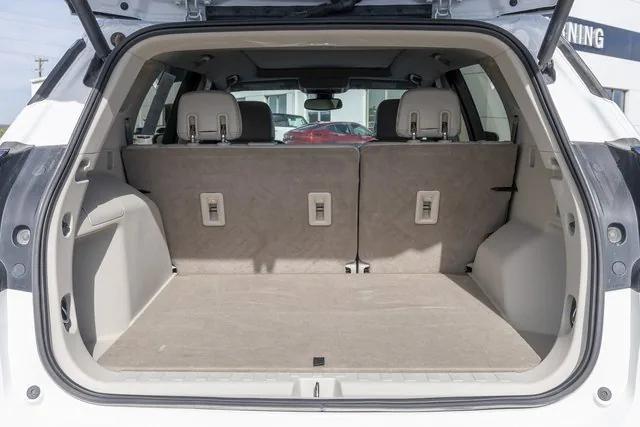 Photo of 2018 Summit White GMC Terrain