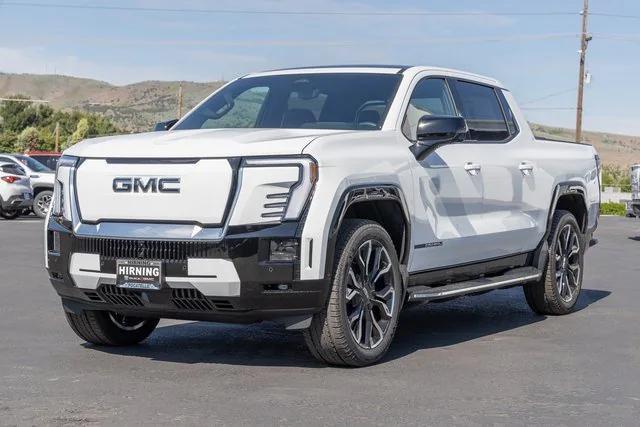 Photo of 2025 Summit White GMC Sierra EV