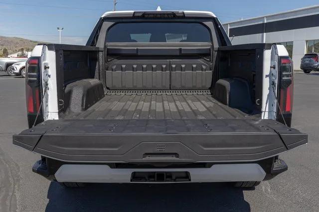 Photo of 2025 Summit White GMC Sierra EV