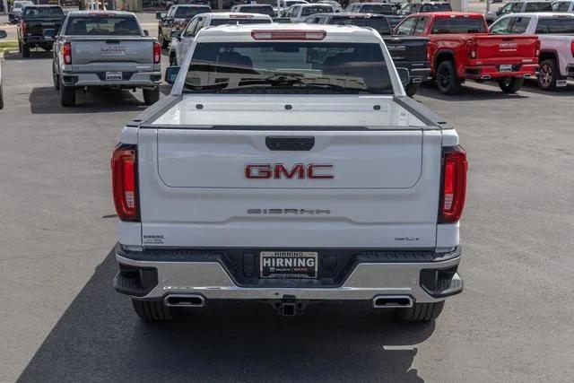 Photo of 2022 Summit White GMC Sierra 1500
