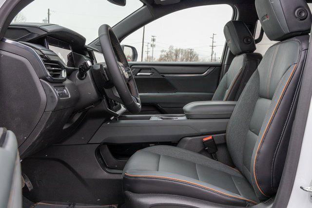 Photo of 2025 Summit White GMC Acadia