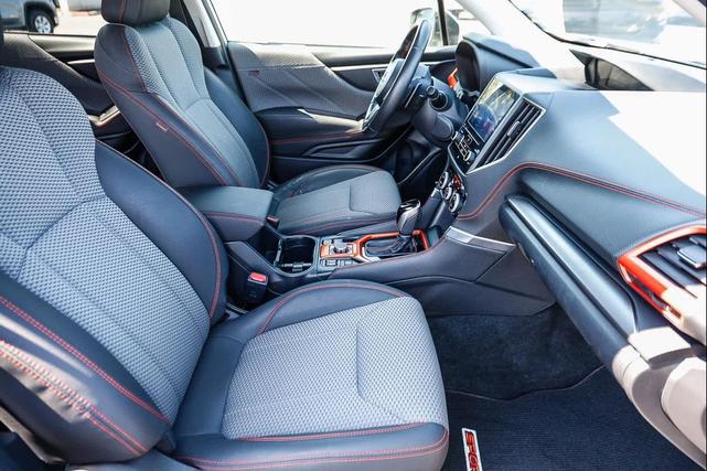Photo of 2019 Ice Silver Metallic Subaru Forester