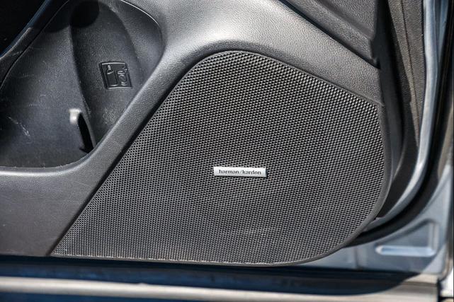Photo of 2019 Ice Silver Metallic Subaru Forester