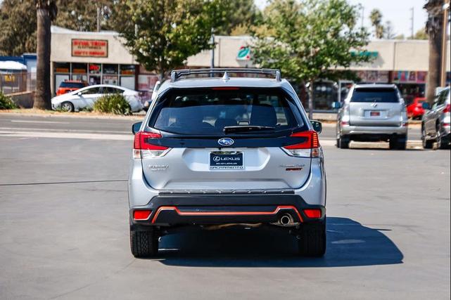 Photo of 2019 Ice Silver Metallic Subaru Forester