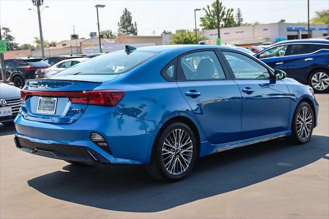 Photo of 2023 Sporty Blue Kia Forte