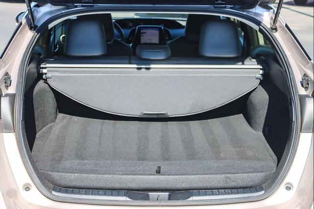 Photo of 2022 Titanium Glow Toyota Prius Prime