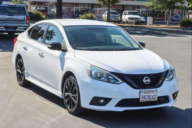 Photo of 2018 Aspen White Nissan Sentra