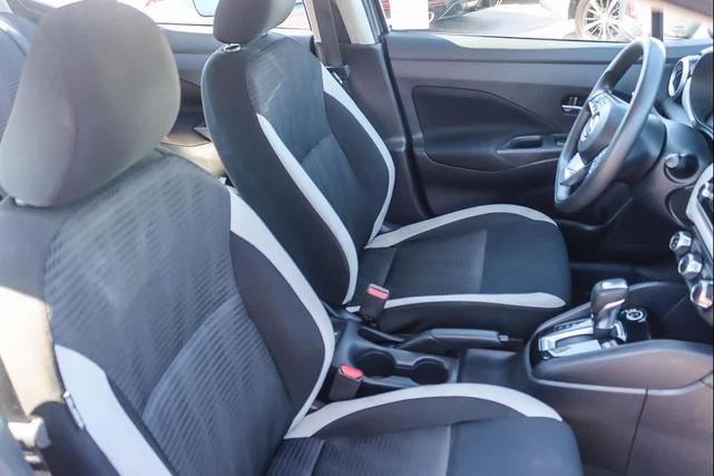 Photo of 2021 Gun Metallic Nissan Versa
