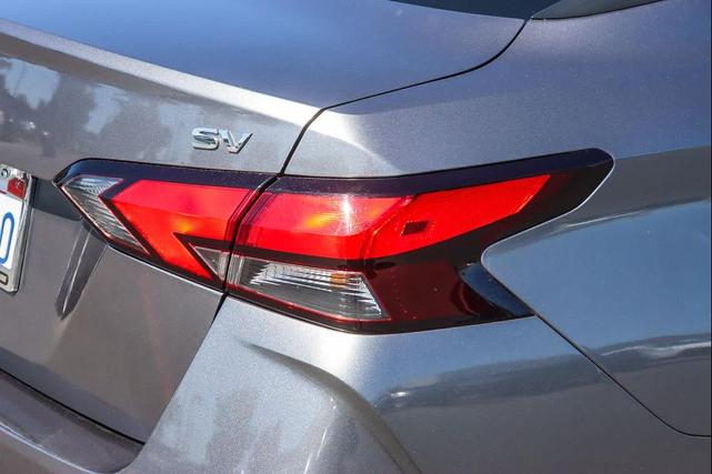 Photo of 2021 Gun Metallic Nissan Versa