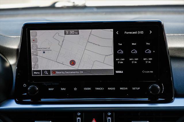 Photo of 2023 Snow White Pearl Kia Forte
