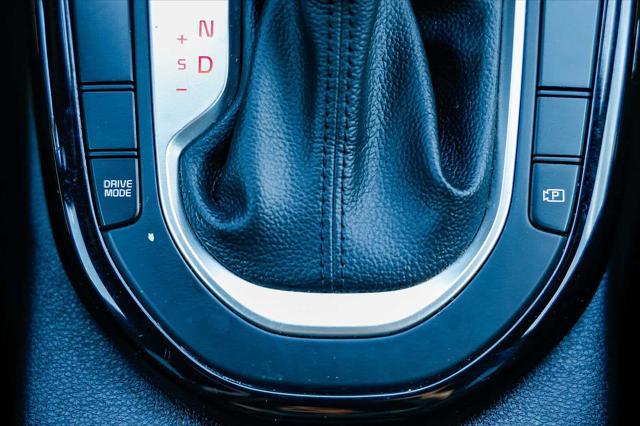 Photo of 2023 Snow White Pearl Kia Forte