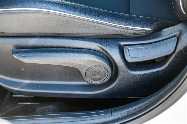 Photo of 2023 Snow White Pearl Kia Forte