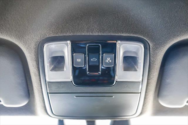 Photo of 2023 Snow White Pearl Kia Forte