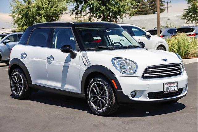 Photo of 2016 Light White MINI Countryman