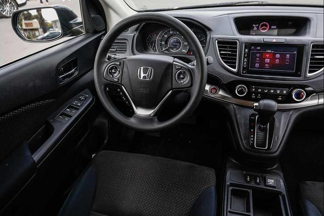 Photo of 2016 Crystal Black Pearl Honda CR-V